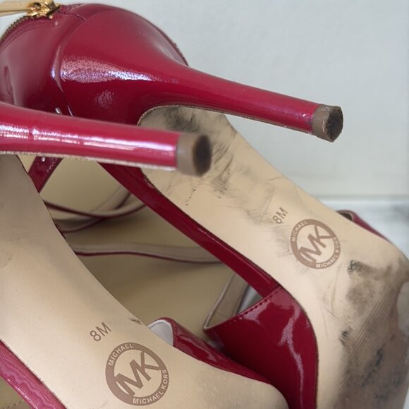 MICHAEL KORS Catia Red Pointed Toe Strappy High Heels 4" Patent Leather Sz.8 - Picture 12 of 15